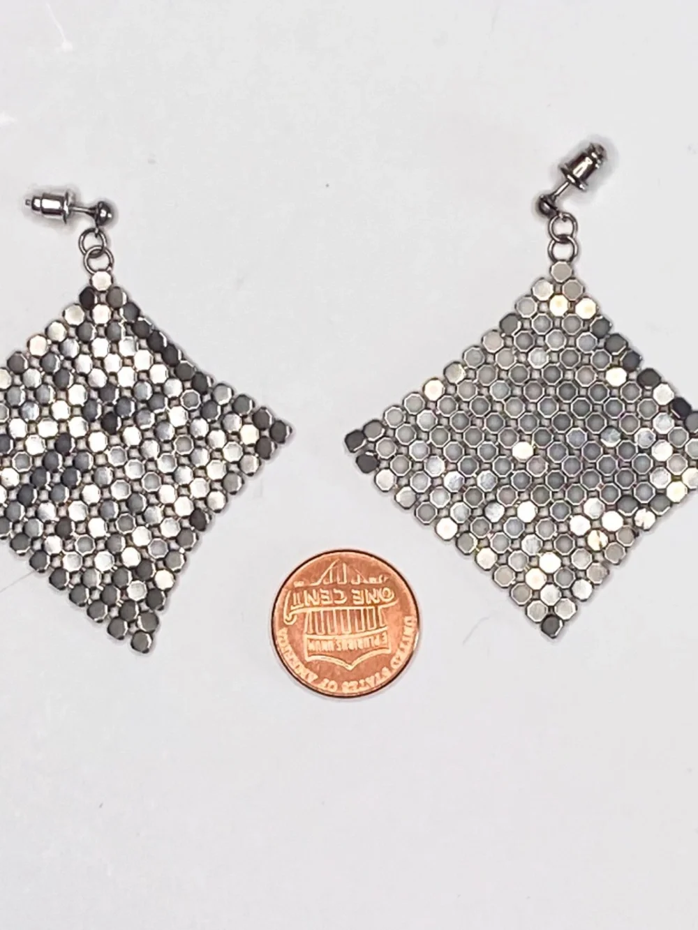 Vintage Silver Tone Metal Mesh Dangle Earrings Statement Shimmer Sparkle